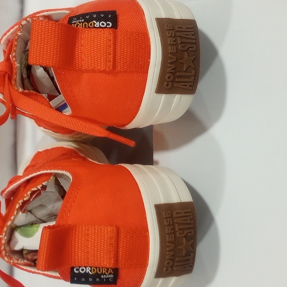 Converse Bright Orange Low-Top Sneakers Size 6 Men's, Size 8 Women Size 8. - Picture 4 of 7